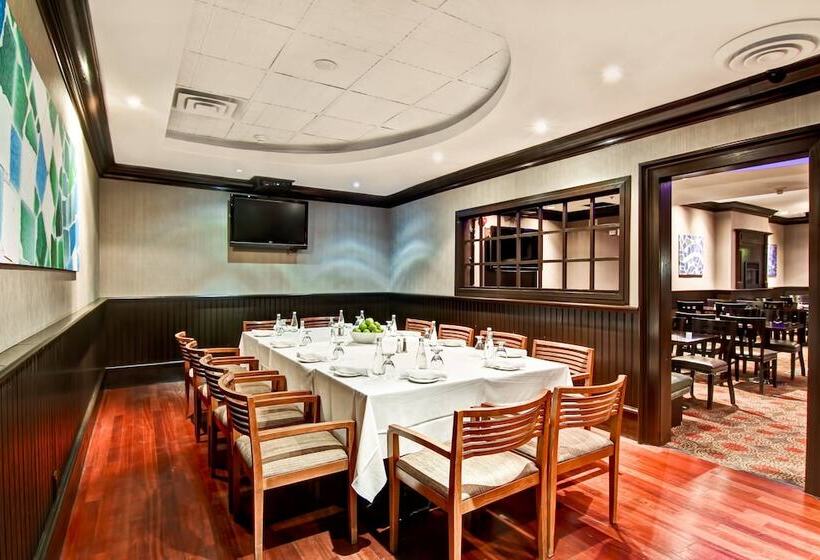 Delta Hotels By Marriott Toronto East