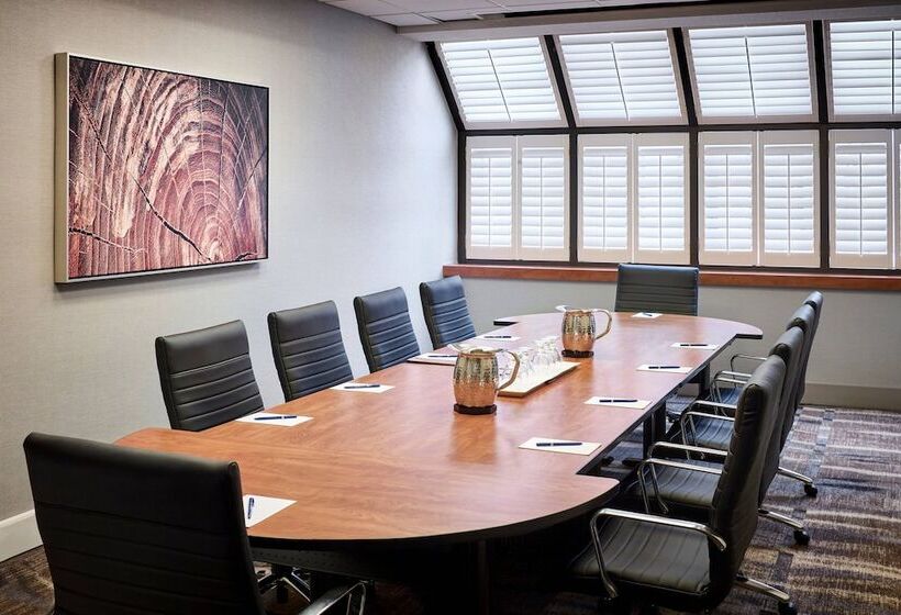 Delta Hotels By Marriott Toronto Mississauga