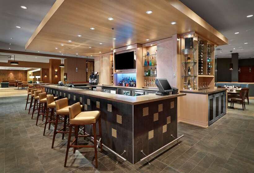 Doubletree By Hilton Hotel & Conference Centre Regina