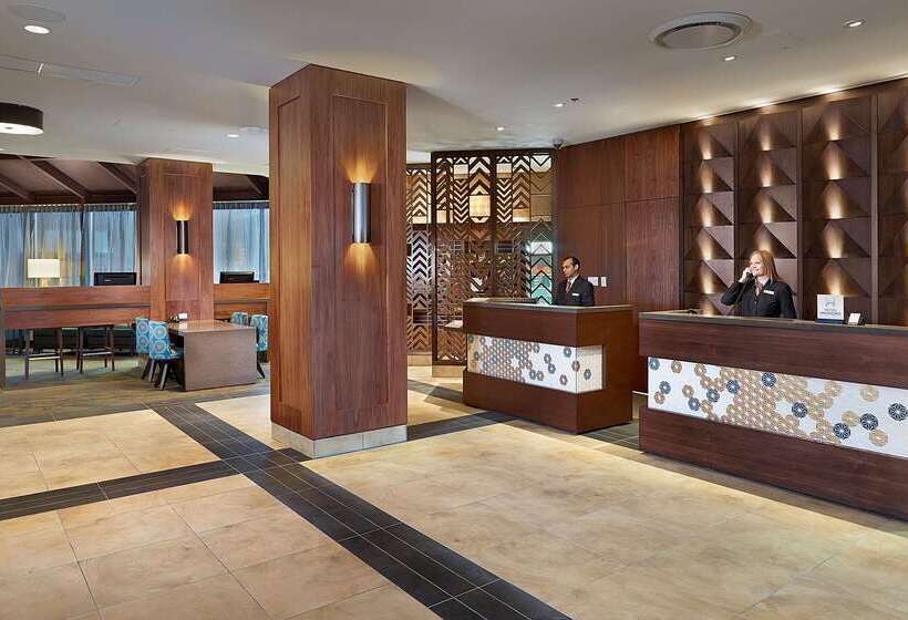 Doubletree By Hilton Hotel & Conference Centre Regina