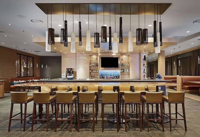 Doubletree By Hilton Hotel & Conference Centre Regina