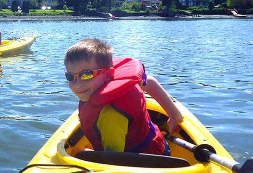 Doubletree By Hilton Hotel & Suites Victoria