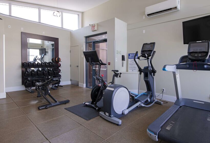 Doubletree By Hilton Hotel Kamloops