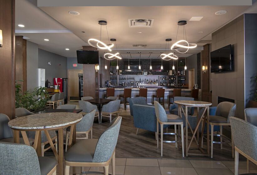 Doubletree By Hilton Hotel Kamloops