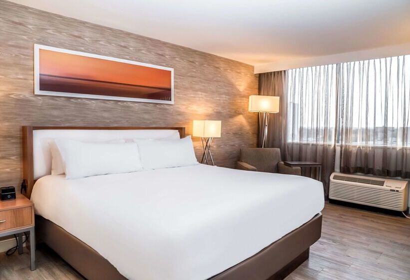 فندق Doubletree By Hilton Kitchener