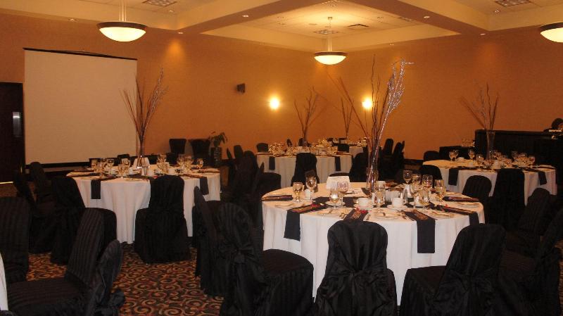 فندق Doubletree By Hilton Kitchener