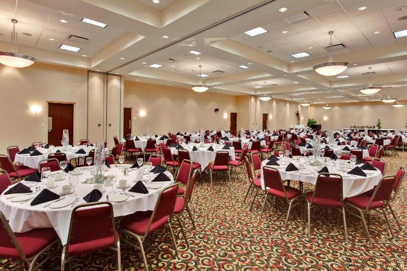 فندق Doubletree By Hilton Kitchener