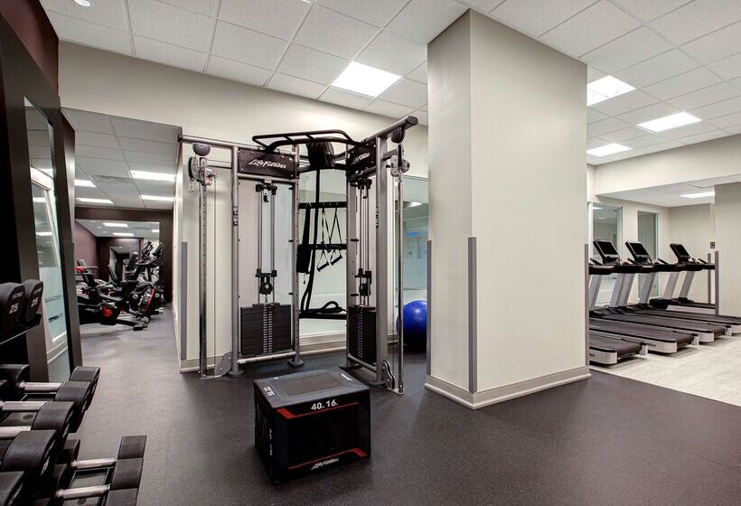 Doubletree By Hilton Hotel Toronto Downtown