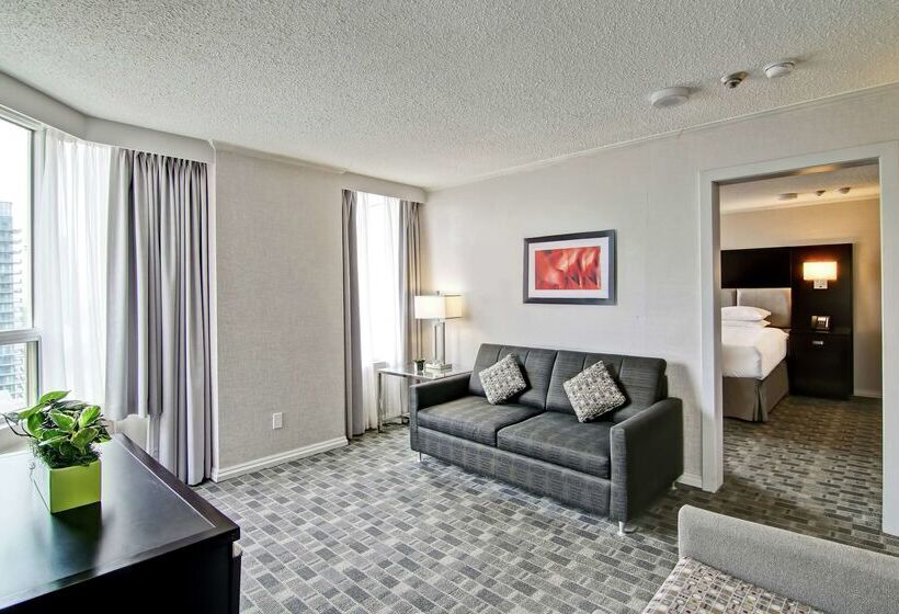Doubletree By Hilton Hotel Toronto Downtown