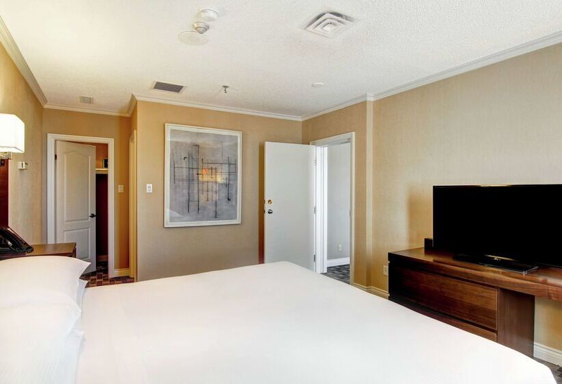 Doubletree By Hilton Hotel Toronto Downtown