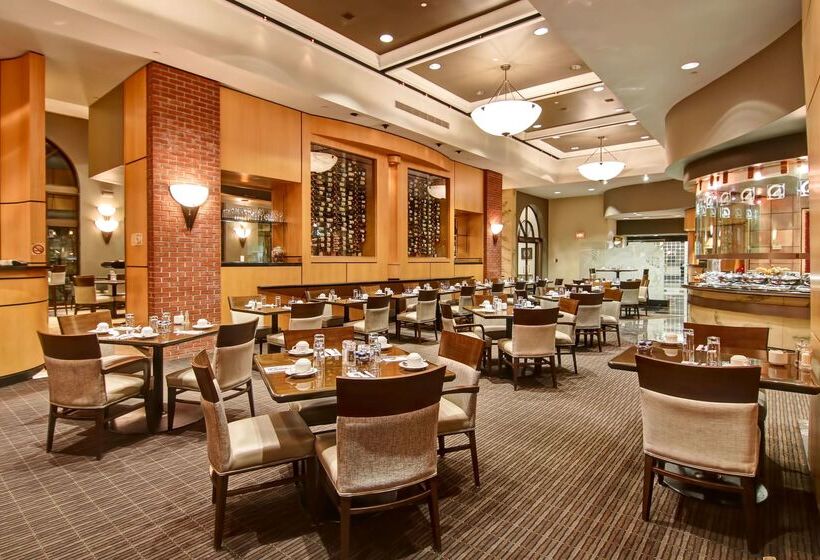 Doubletree By Hilton Hotel Toronto Downtown