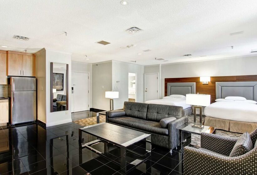 Doubletree By Hilton Hotel Toronto Downtown
