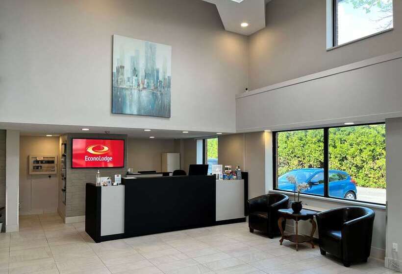 فندق Econo Lodge Airport Quebec