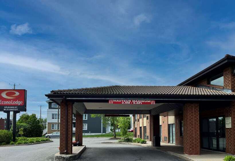 בית מלון כפרי Econo Lodge Airport Quebec