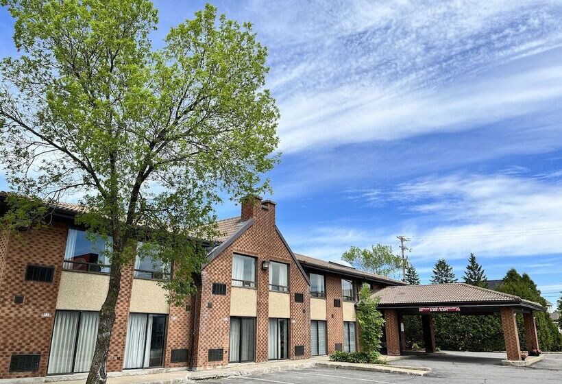 فندق Econo Lodge Airport Quebec