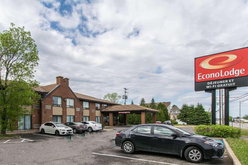 فندق Econo Lodge Airport Quebec