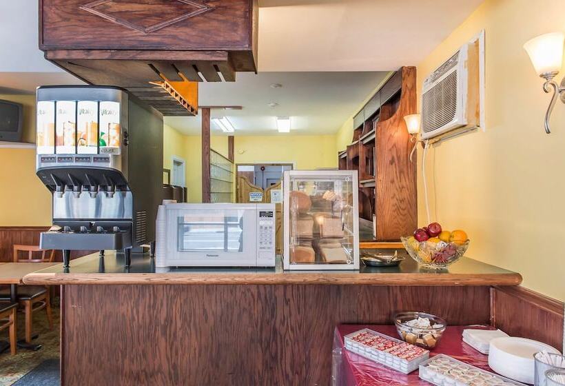 酒店 Econo Lodge Downtown