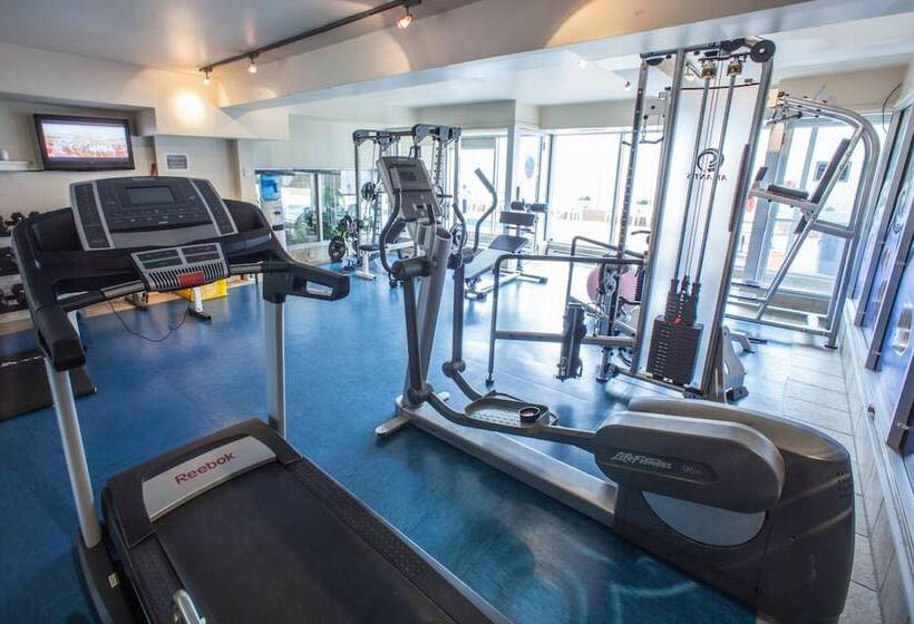 Отель Espresso Montreal Centre Ville / Downtown