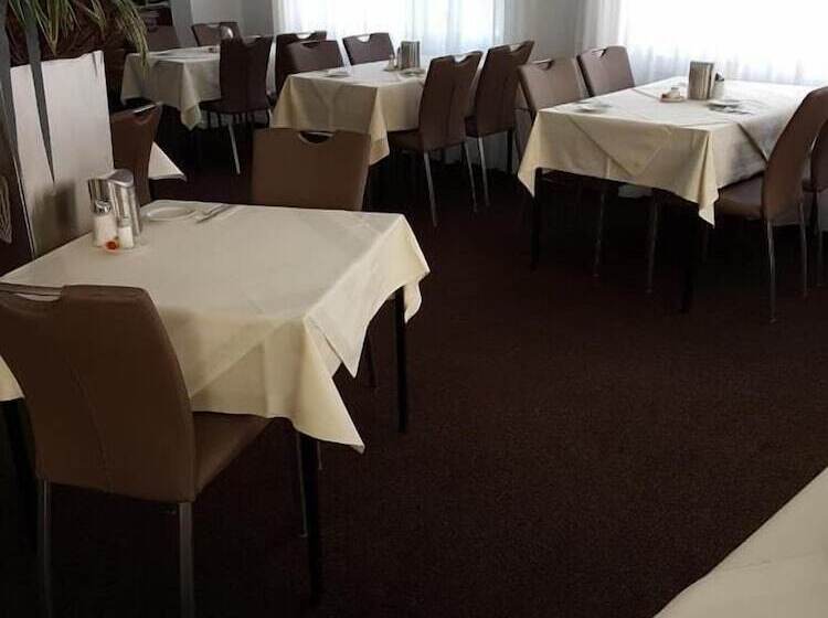 בית מלון כפרי Europe Brig