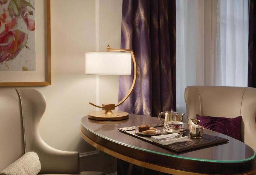 호텔 Fairmont Empress