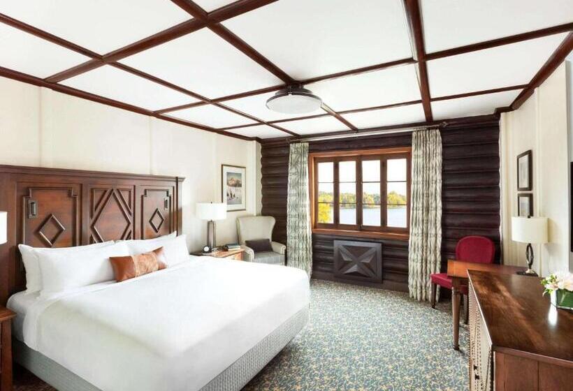 فندق Fairmont Le Chateau Montebello