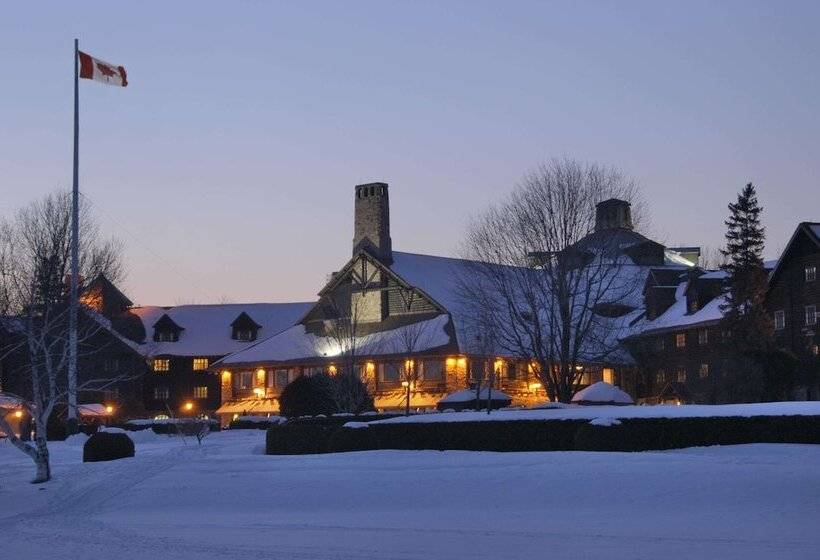 호텔 Fairmont Le Chateau Montebello