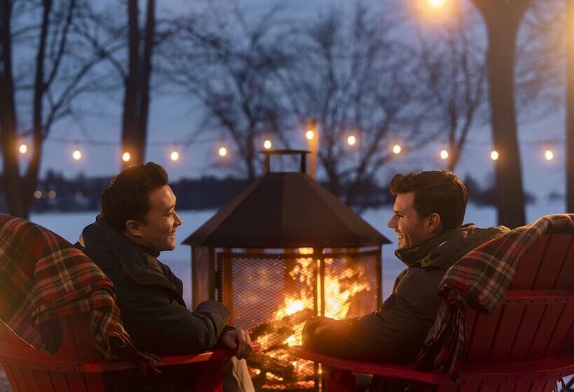 فندق Fairmont Le Chateau Montebello