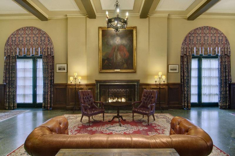 ホテル Fairmont Le Manoir Richelieu