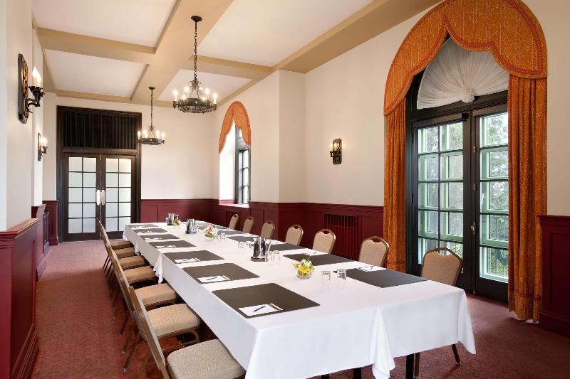 ホテル Fairmont Le Manoir Richelieu