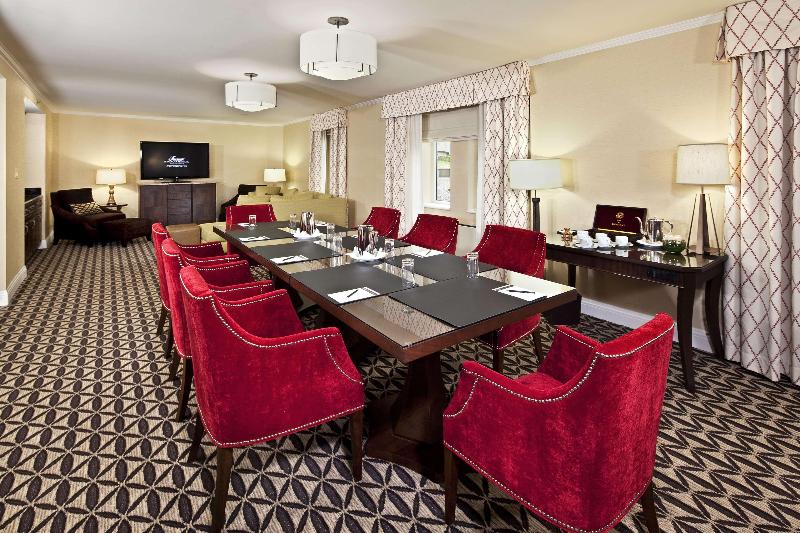 ホテル Fairmont Le Manoir Richelieu