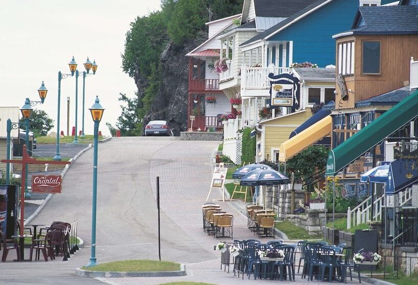 ホテル Fairmont Le Manoir Richelieu