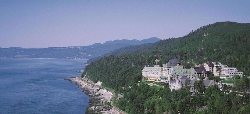 ホテル Fairmont Le Manoir Richelieu