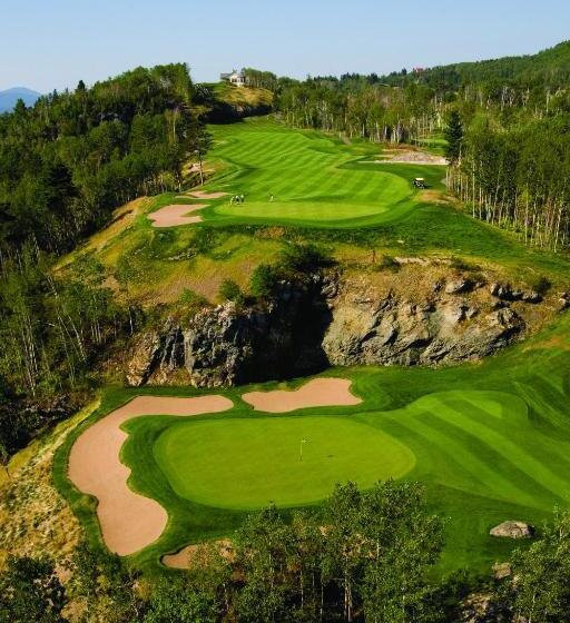 ホテル Fairmont Le Manoir Richelieu