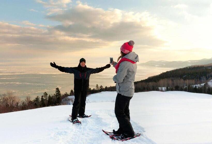Отель Fairmont Le Manoir Richelieu