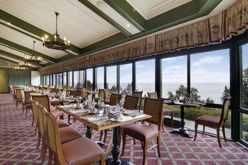 Отель Fairmont Le Manoir Richelieu