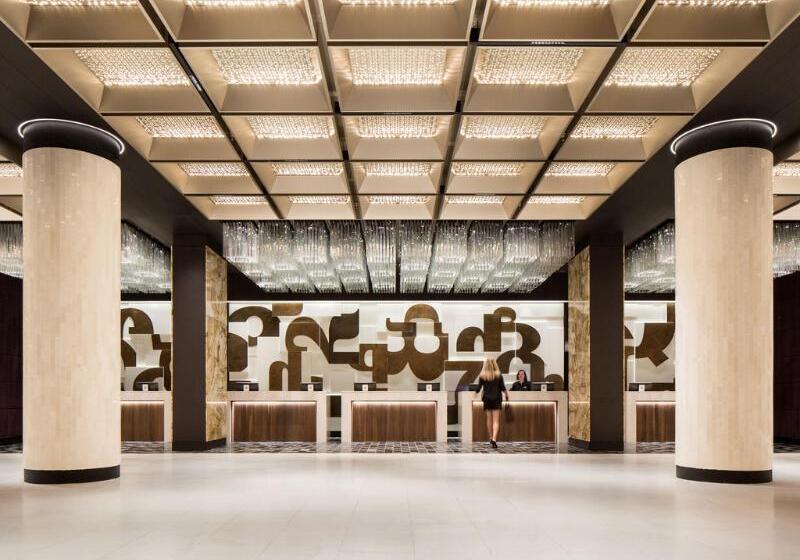 בית מלון כפרי Fairmont The Queen Elizabeth