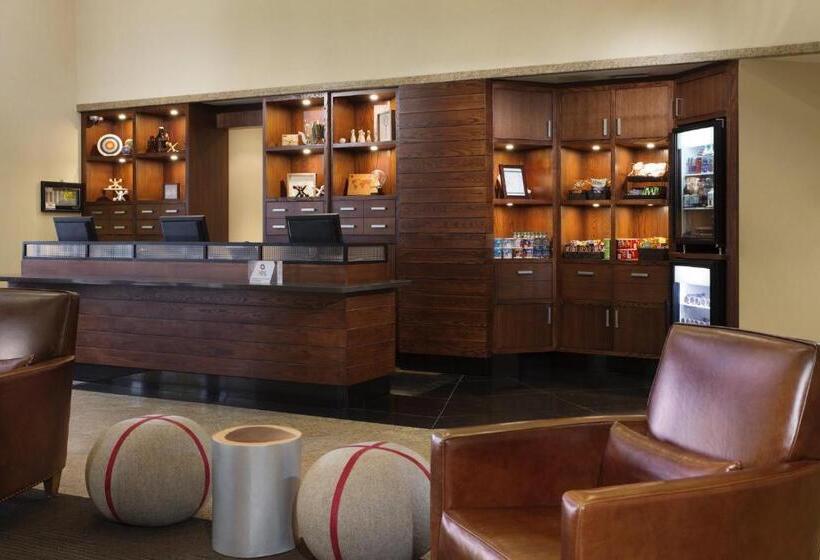 Four Points By Sheraton Hotel & Conference Centre Gatineau Ottawa