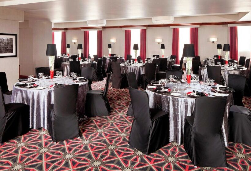 Four Points By Sheraton Hotel & Conference Centre Gatineau Ottawa