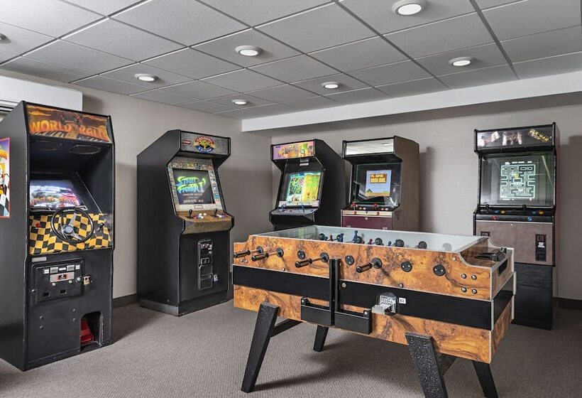 فندق Four Points By Sheraton London