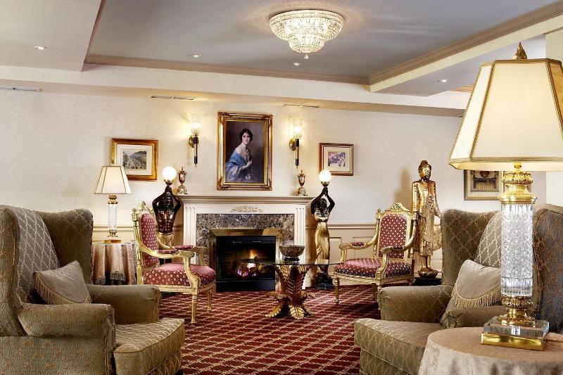 호텔 Four Points by Sheraton Toronto Lakeshore