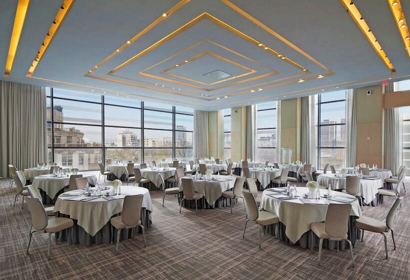 Four Seasons Hotel Toronto