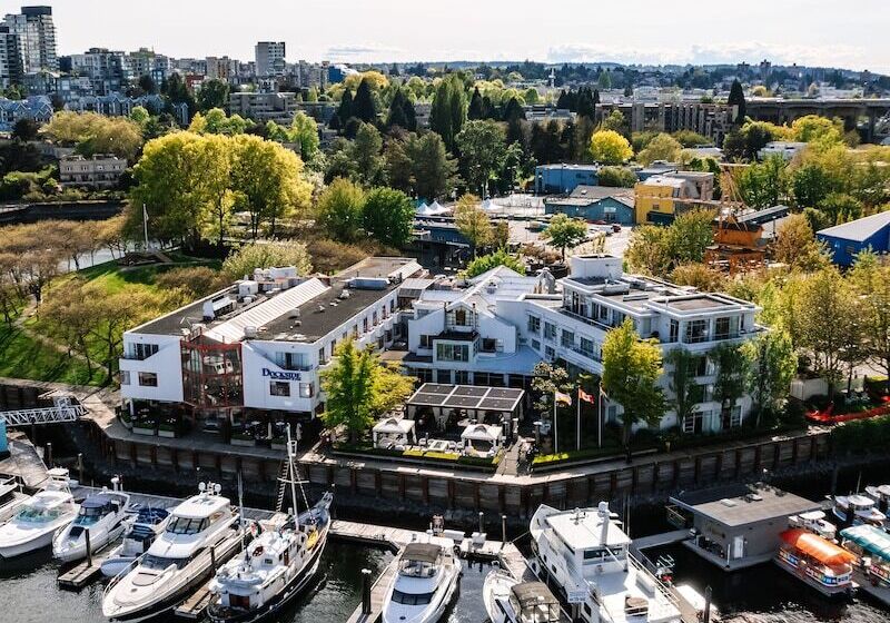 酒店 Granville Island