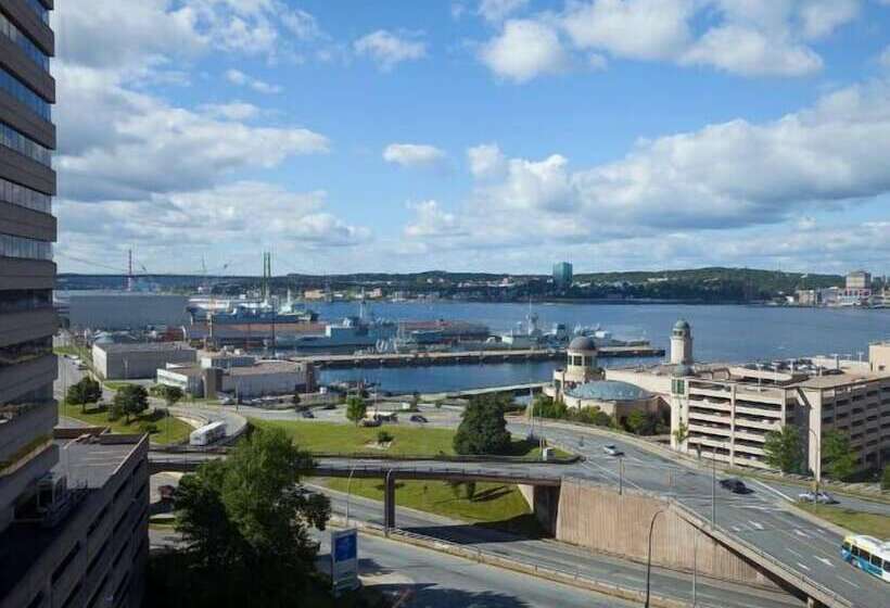 فندق Halifax
