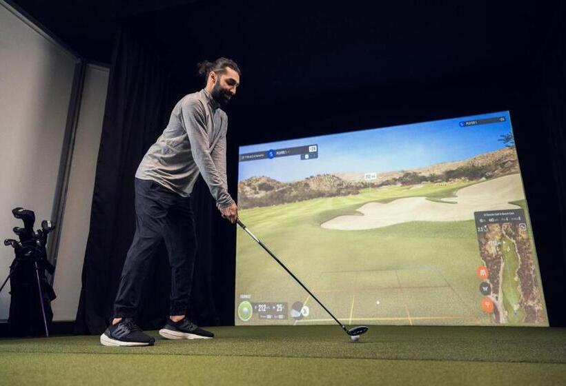 בית מלון כפרי Halifax Marriott Harbourfront