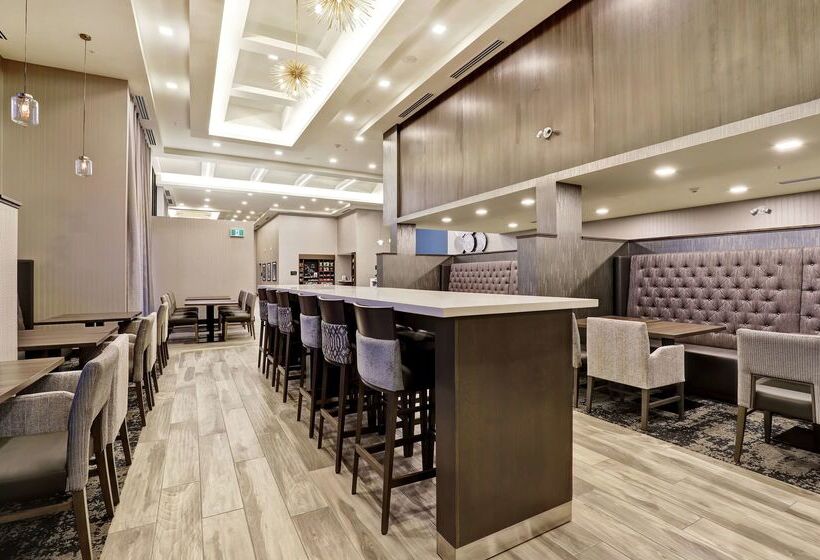 فندق Hampton Inn By Hilton St. Catharines Niagara