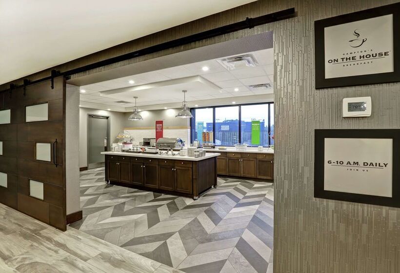 فندق Hampton Inn By Hilton St. Catharines Niagara
