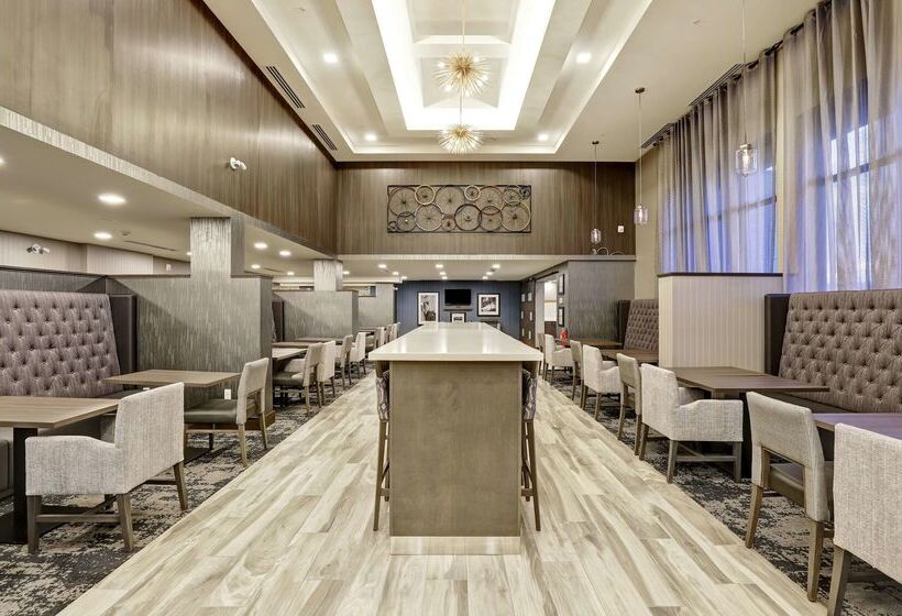 فندق Hampton Inn By Hilton St. Catharines Niagara