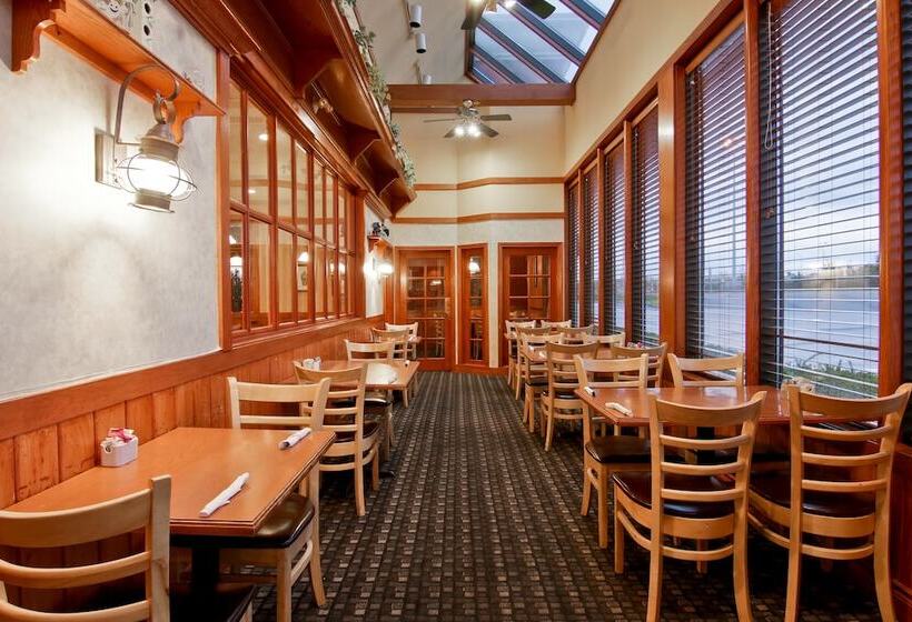 فندق Hampton Inn By Hilton St. Catharines Niagara