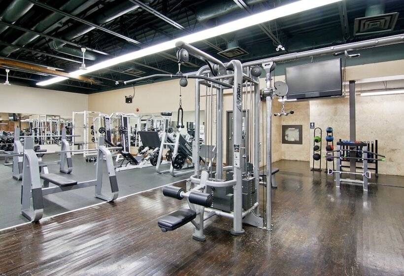 فندق Hampton Inn By Hilton St. Catharines Niagara