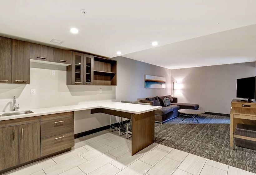 فندق Hampton Inn By Hilton St. Catharines Niagara